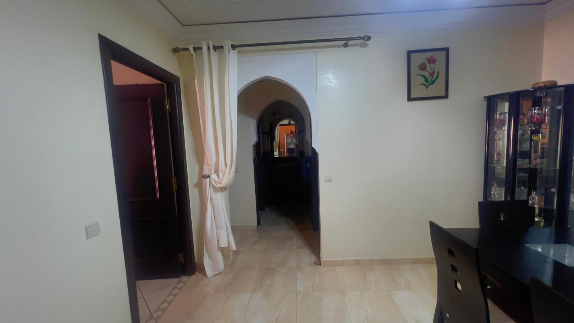 Magnifique Appartement Spacieux Confort Propre Familial 2 Chambres Salon Et Salle A Manger A 20Mn A Pied De Place Jemaa El Fina 4 Piscines Dans Espace De Golf A 12 Mn En Voitures L Entree Est Gratuit Pour La Clientele Ouvert Entre 10H Et 20H Marrakesh Luaran gambar